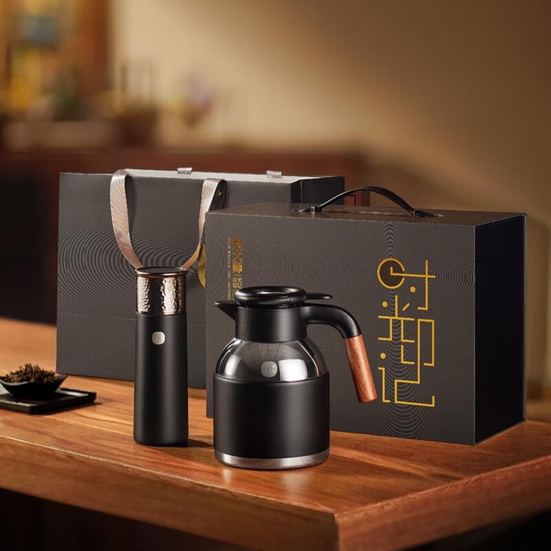 燜大師時光印記鉑金套裝SG1850T燜茶杯壺商務(wù)套裝機械溫顯燜泡壺隨行杯 